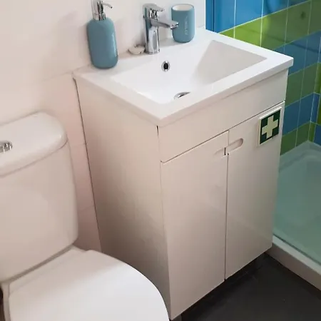 Homely Flat With Patio Near Airport - Oha Ii * Lisboa